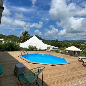  Hébergement de vacances La Magilou Martinique